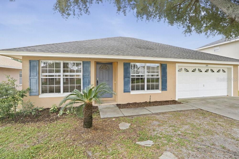 205 MADALYN COURT, AUBURNDALE, FL — photo 2 of 16