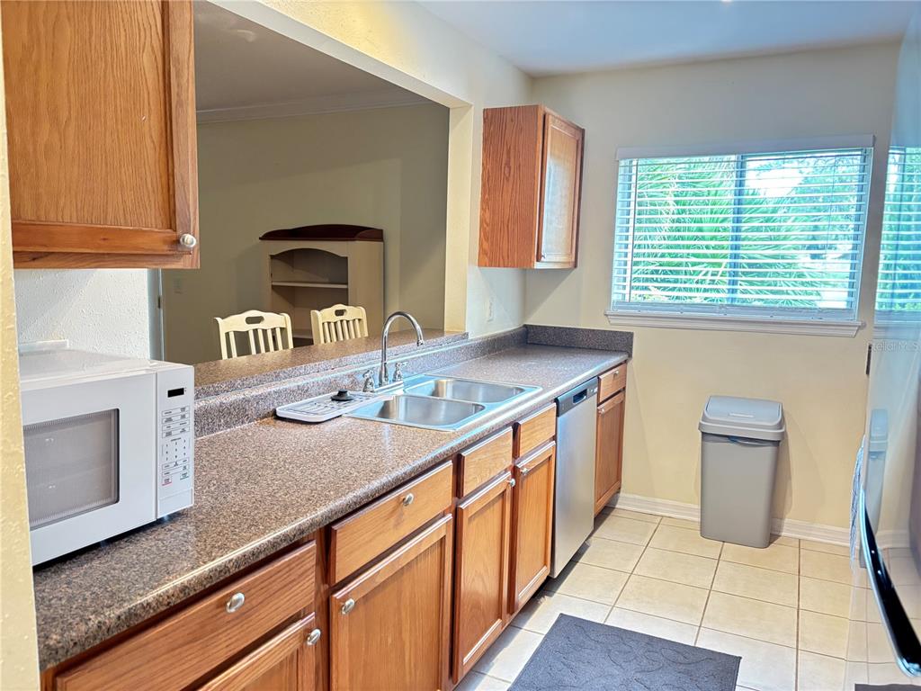1825 PARAKEET WAY UNIT 502, SARASOTA, FL — photo 5 of 24