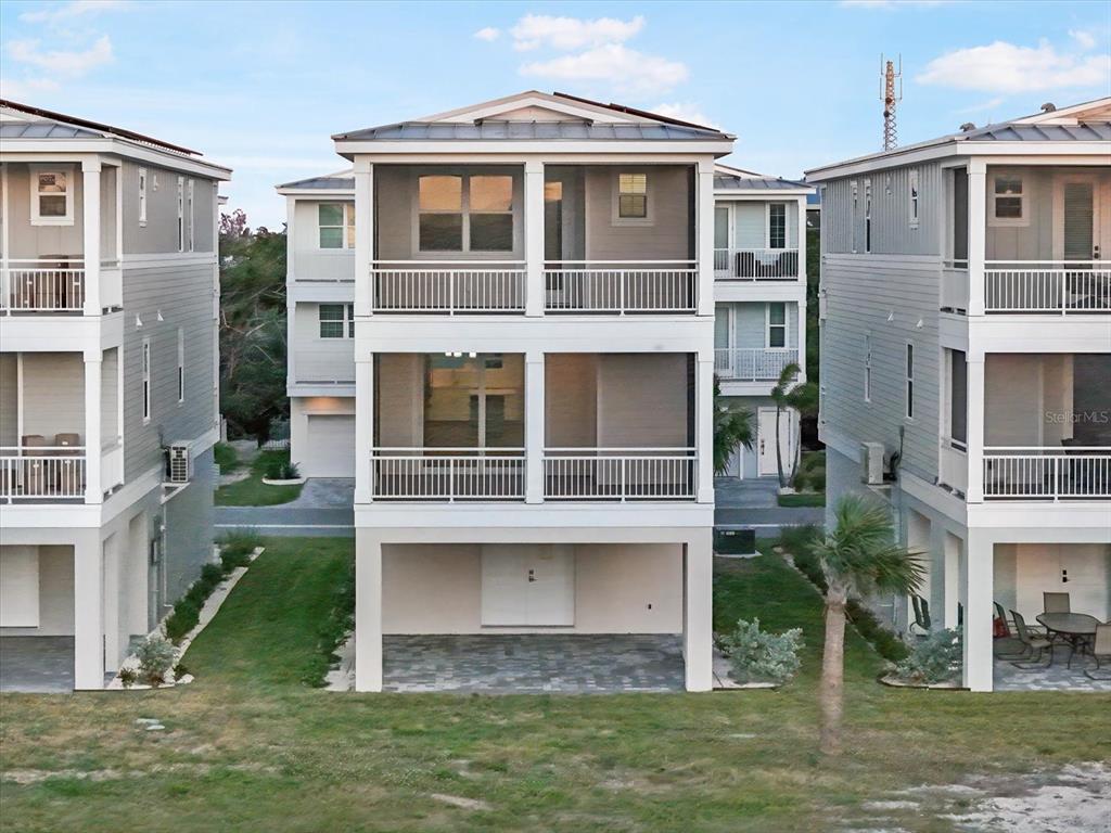 4318 MARINA VIEW WAY