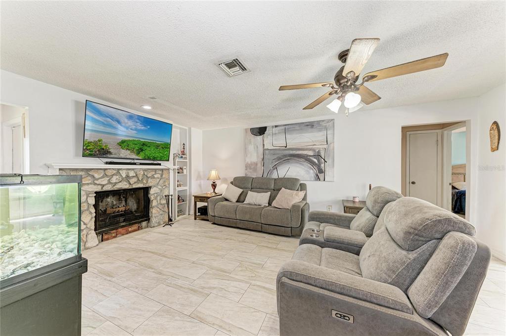 1520 SUNNYHILLS DRIVE, BRANDON, FL — photo 5 of 30