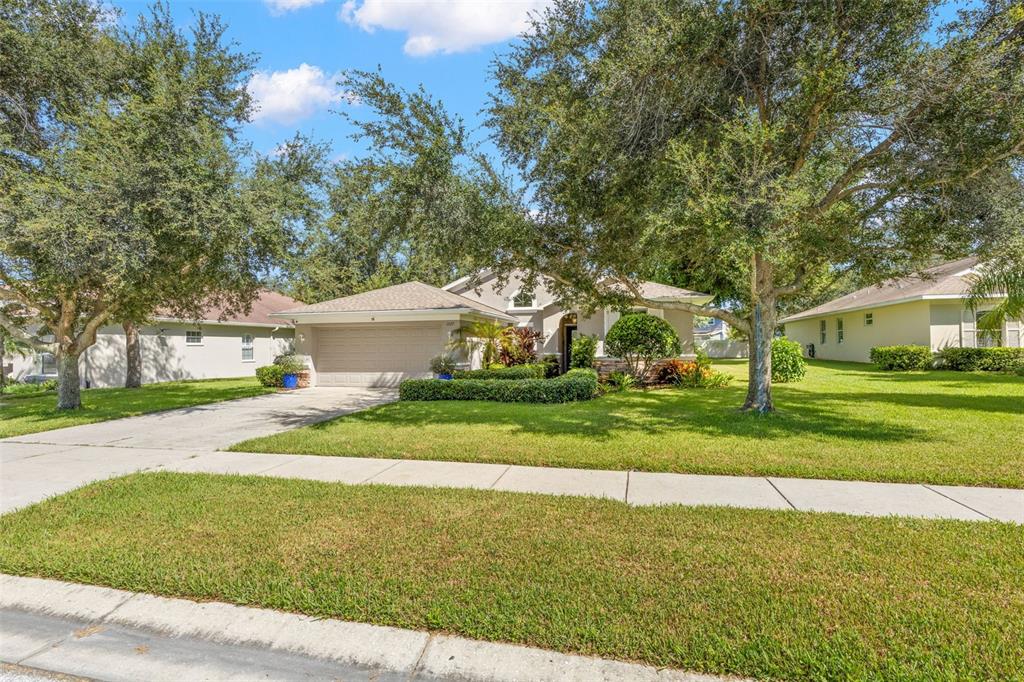1527 RIVER COURT, TARPON SPRINGS, FL — photo 2 of 30