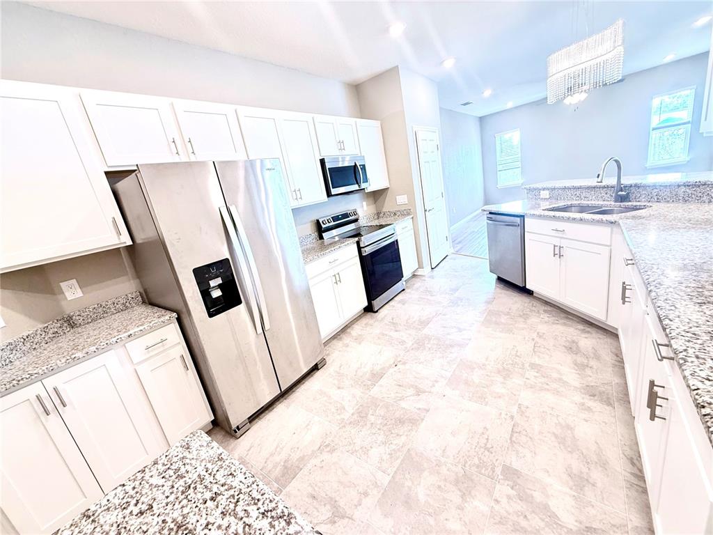 35006 LONG ISLAND COURT, ZEPHYRHILLS, FL — photo 3 of 24