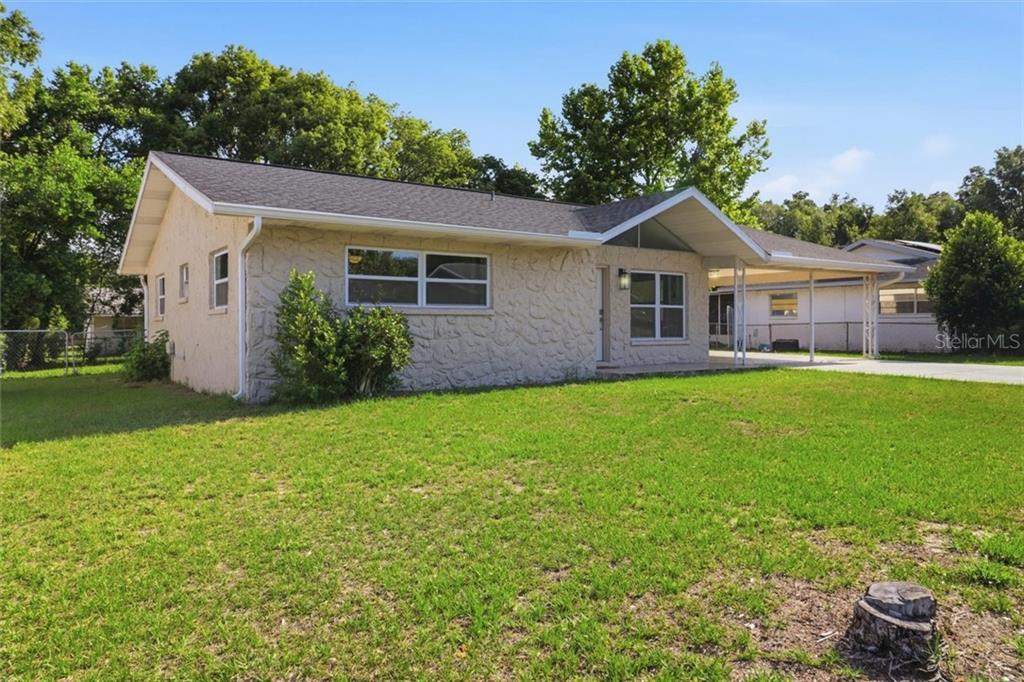 1163 SE 2nd STREET, CRYSTAL RIVER, FL — photo 3 of 30