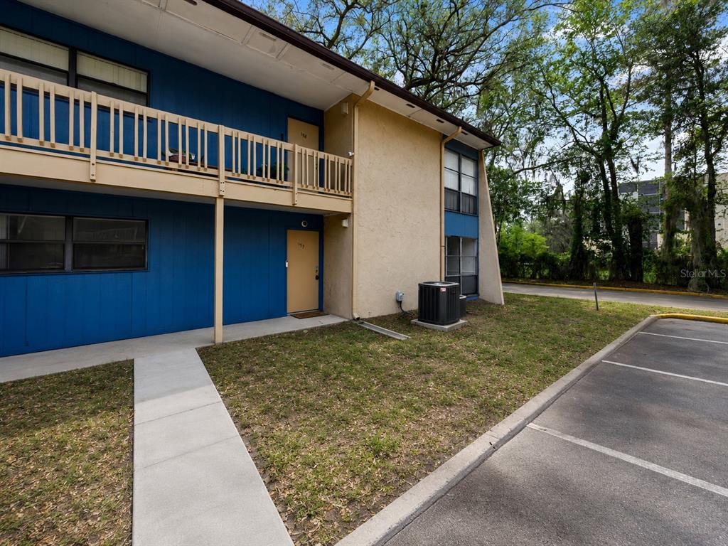2811 SW ARCHER ROAD UNIT T157