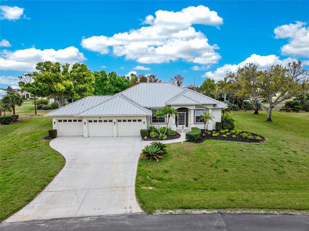 11 LEEWARD DRIVE