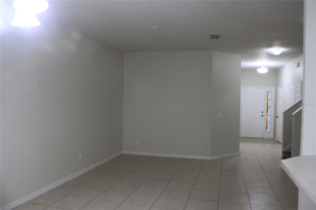 2468 TEMPLE GROVE LANE, KISSIMMEE, FL — photo 4 of 14