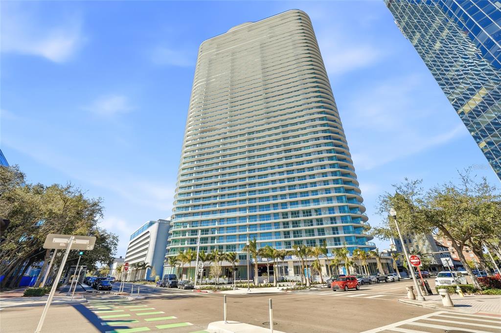 400 CENTRAL AVENUE UNIT 407