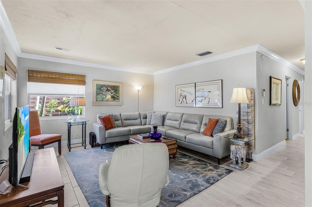 2138 TEMPLE STREET, SARASOTA, FL — photo 5 of 30