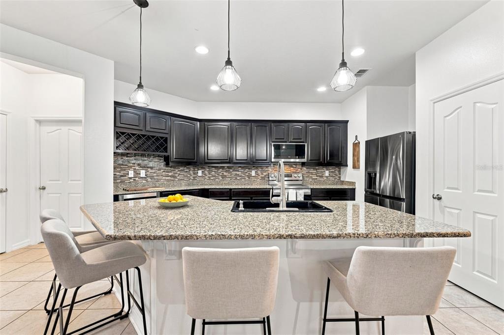 14311 ROMEO BOULEVARD, WIMAUMA, FL — photo 4 of 23