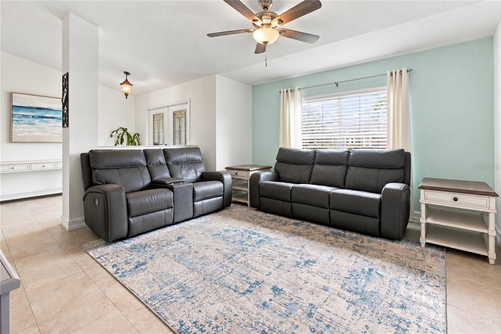 1412 SW 43RD TERRACE, CAPE CORAL, FL — photo 5 of 30
