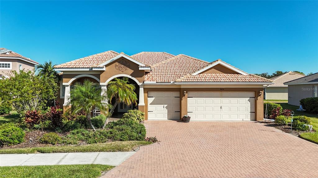 9074 WILLOWBROOK CIRCLE