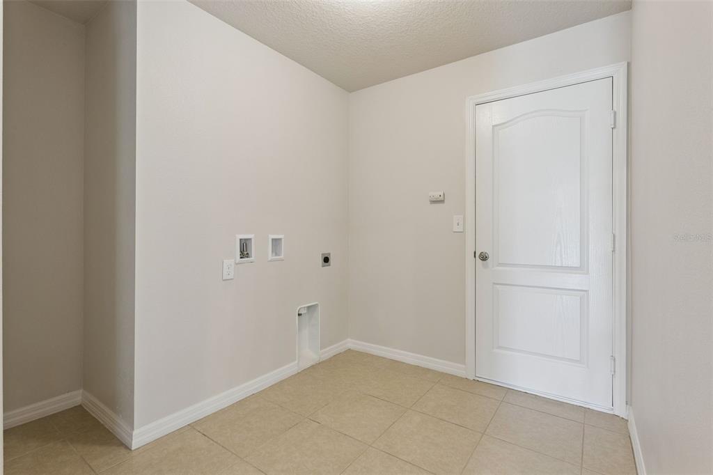 2119 PEYTO WAY, LAKELAND, FL — photo 5 of 38