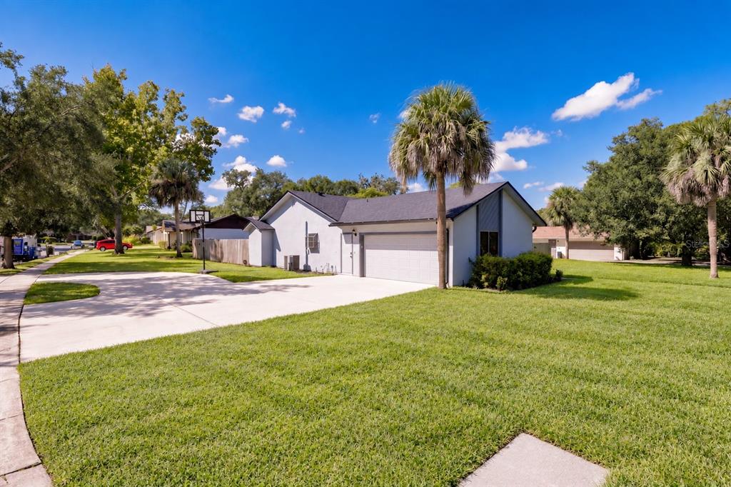 954 NIBLICK DRIVE, CASSELBERRY, FL — photo 2 of 30