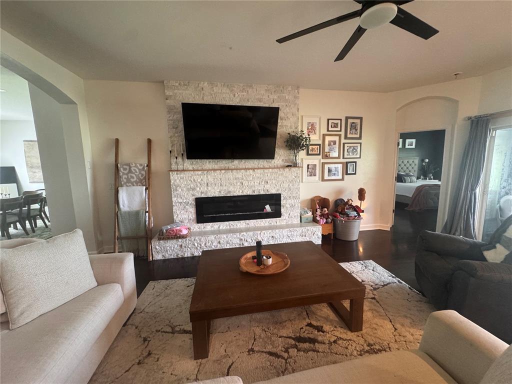 1322 EMERALD HILL WAY, VALRICO, FL — photo 3 of 29