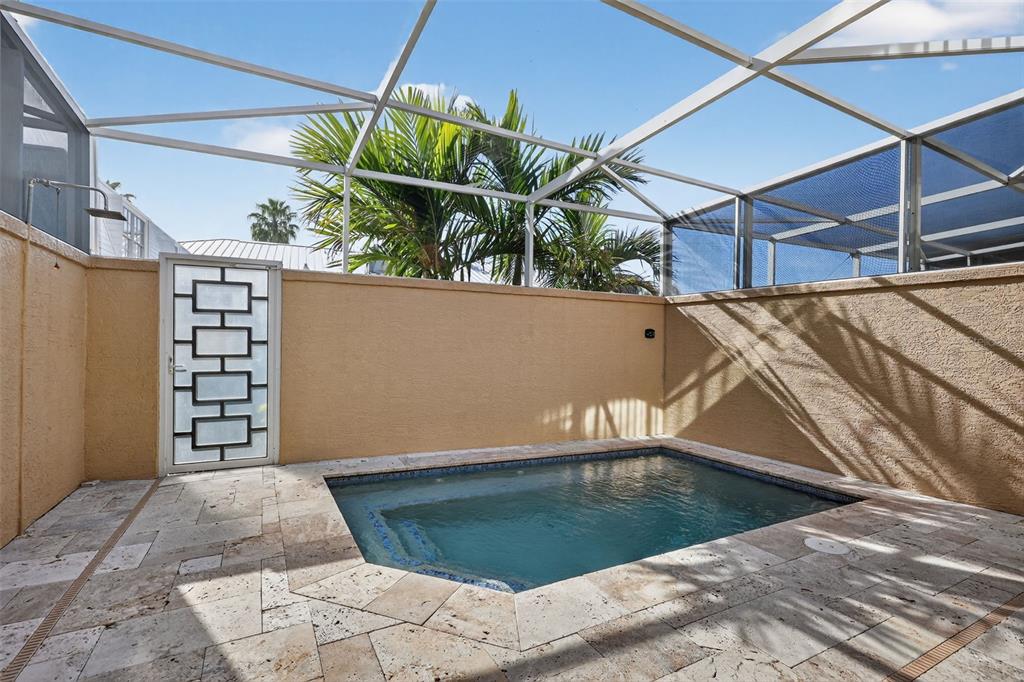 348 LARBOARD WAY, CLEARWATER, FL — photo 3 of 30