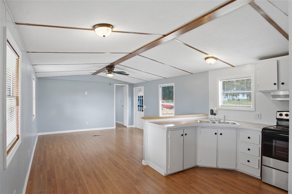 42 ROELS STREET, HAINES CITY, FL — photo 5 of 21