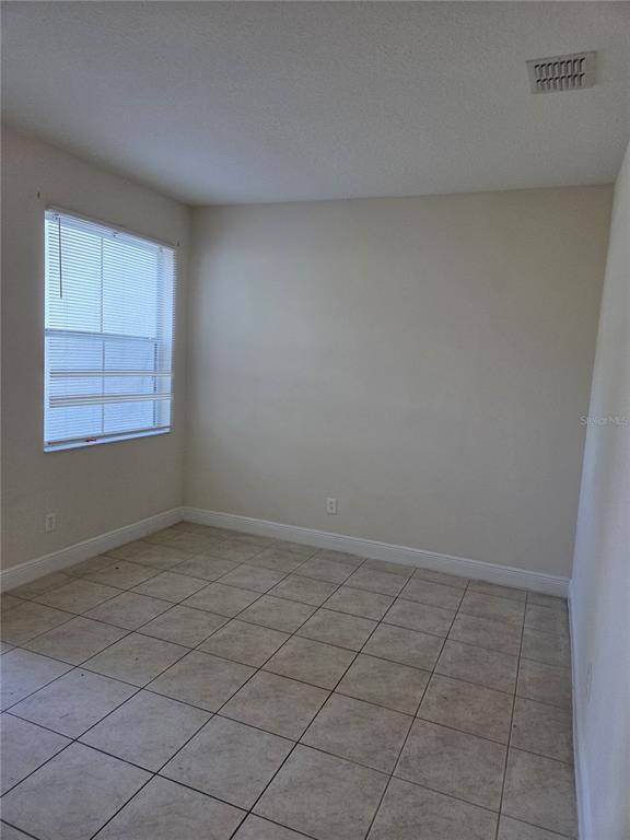 1055 LA MIRADA COURT, KISSIMMEE, FL — photo 2 of 25