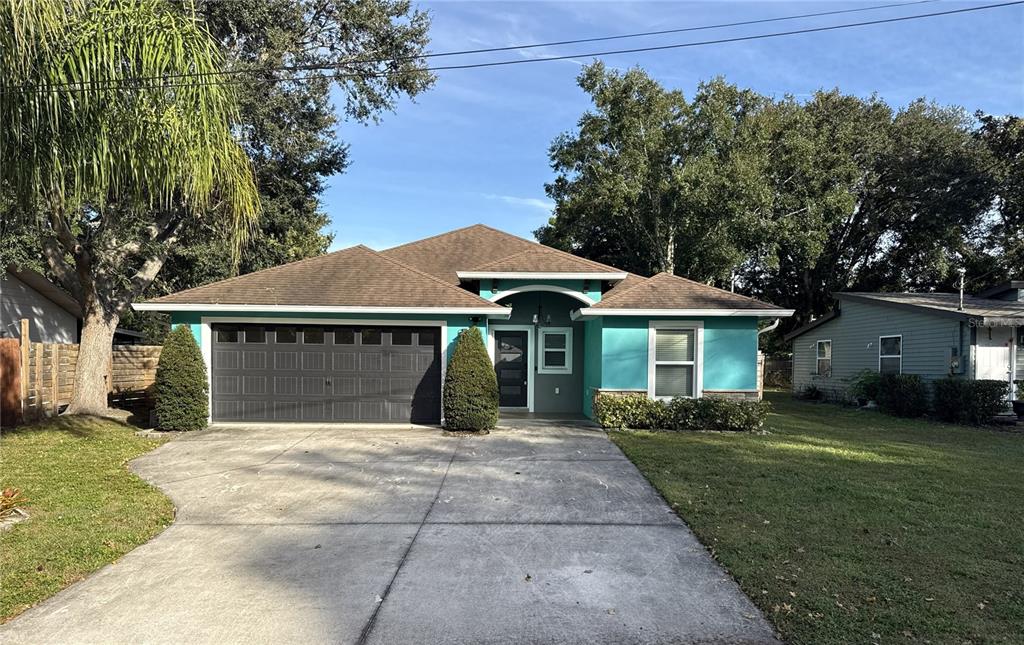 2545 EL PORTAL AVENUE