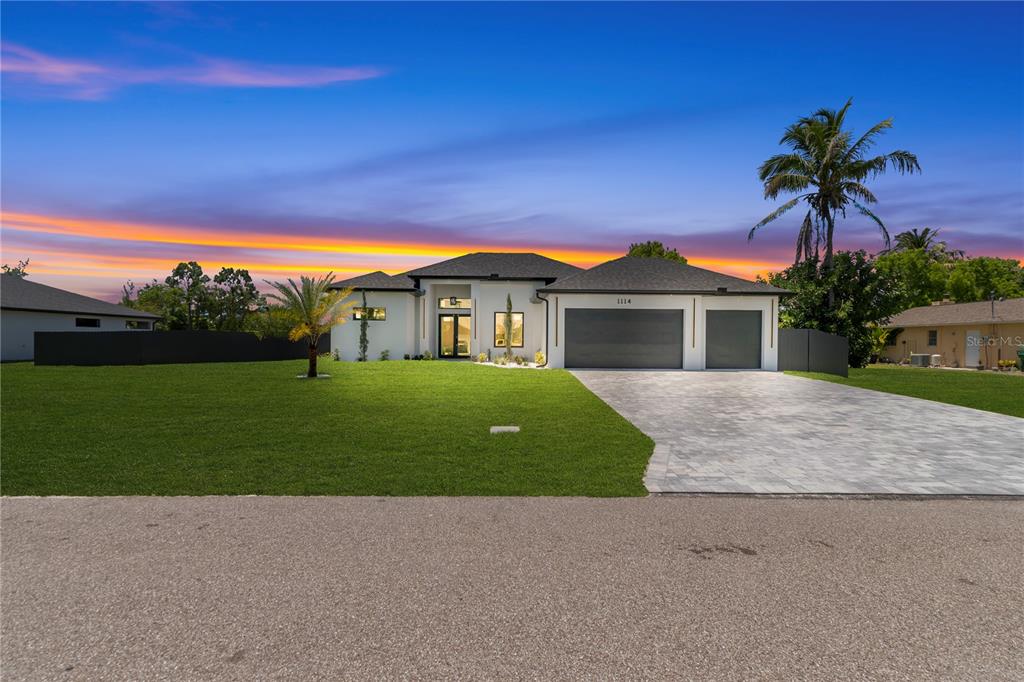 12128 WEIMAR AVENUE, PORT CHARLOTTE, FL — photo 2 of 4