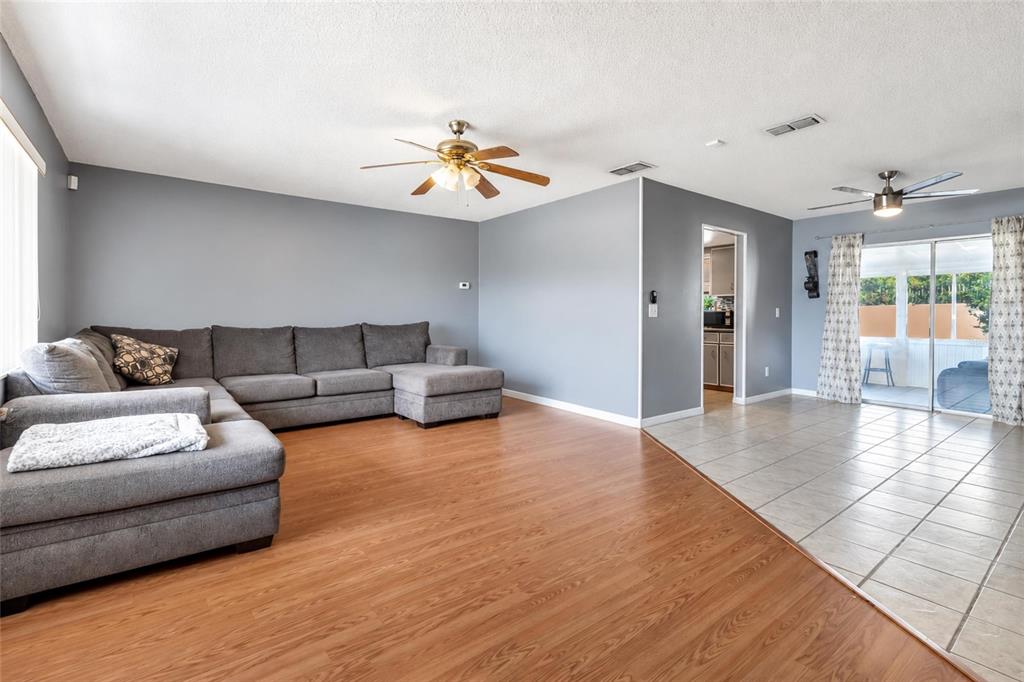 1329 DANDELION DRIVE, DELTONA, FL — photo 5 of 24