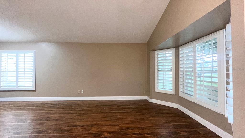 8636 FORT JEFFERSON BOULEVARD, ORLANDO, FL — photo 2 of 40