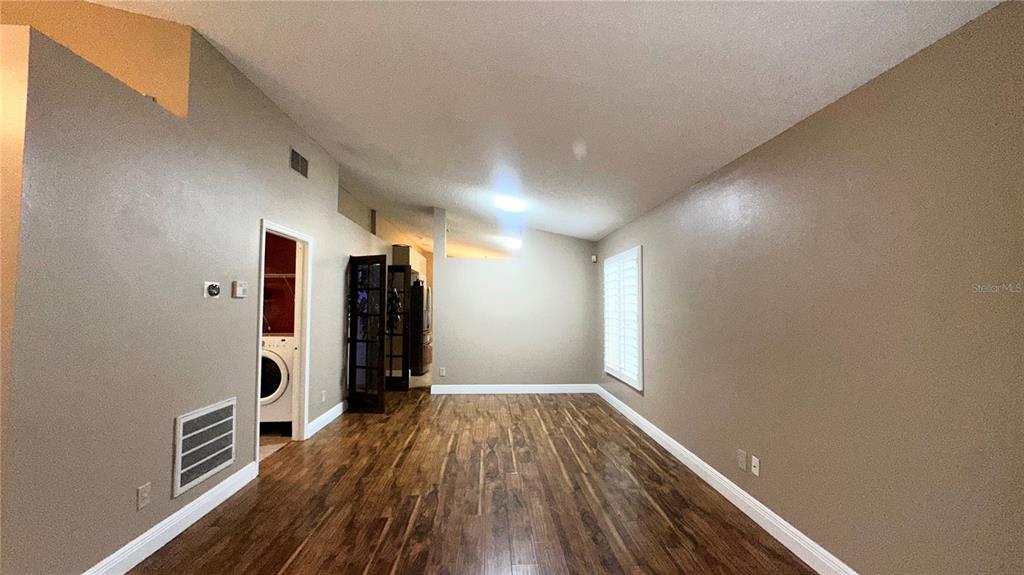 8636 FORT JEFFERSON BOULEVARD, ORLANDO, FL — photo 3 of 40