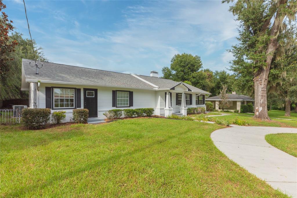 37935 COLEMAN AVE, DADE CITY, FL — photo 2 of 30