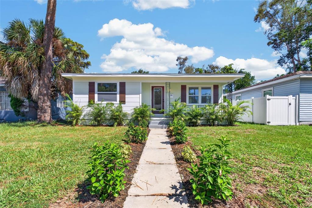 4235 3RD AVENUE S, ST PETERSBURG, FL — photo 4 of 30