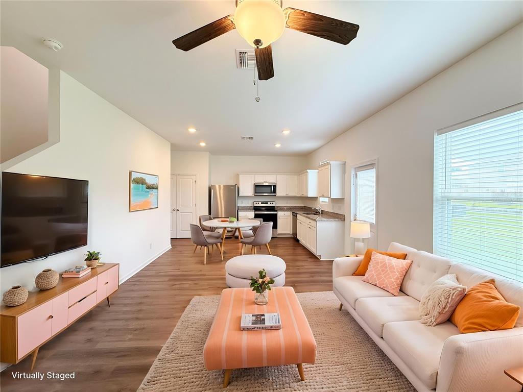 35409 WHITE WATER LILY WAY, ZEPHYRHILLS, FL — photo 2 of 28