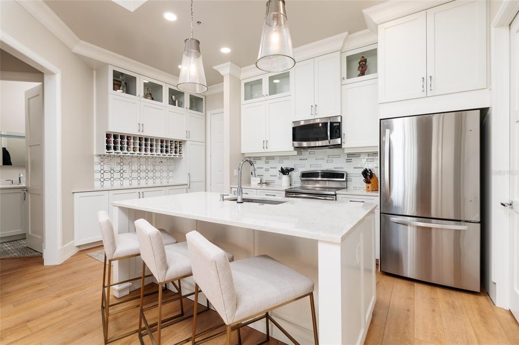 700 S HARBOUR ISLAND BOULEVARD UNIT 825, TAMPA, FL — photo 4 of 30