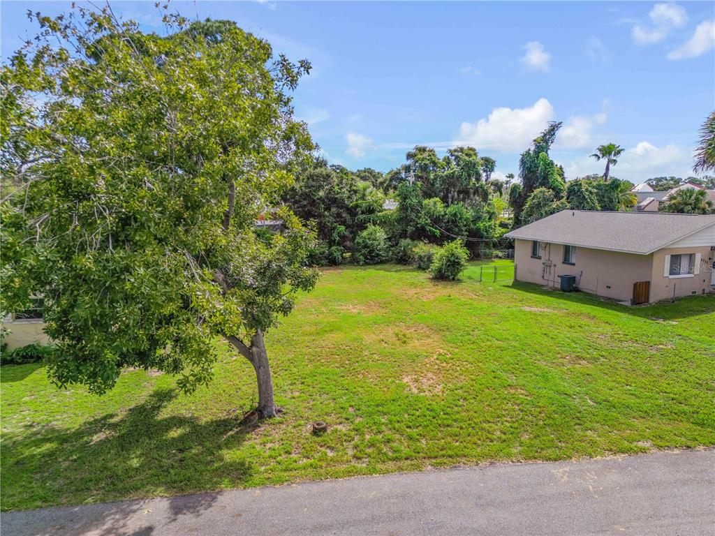 1715 EDGEWATER DRIVE, EDGEWATER, FL — photo 2 of 22