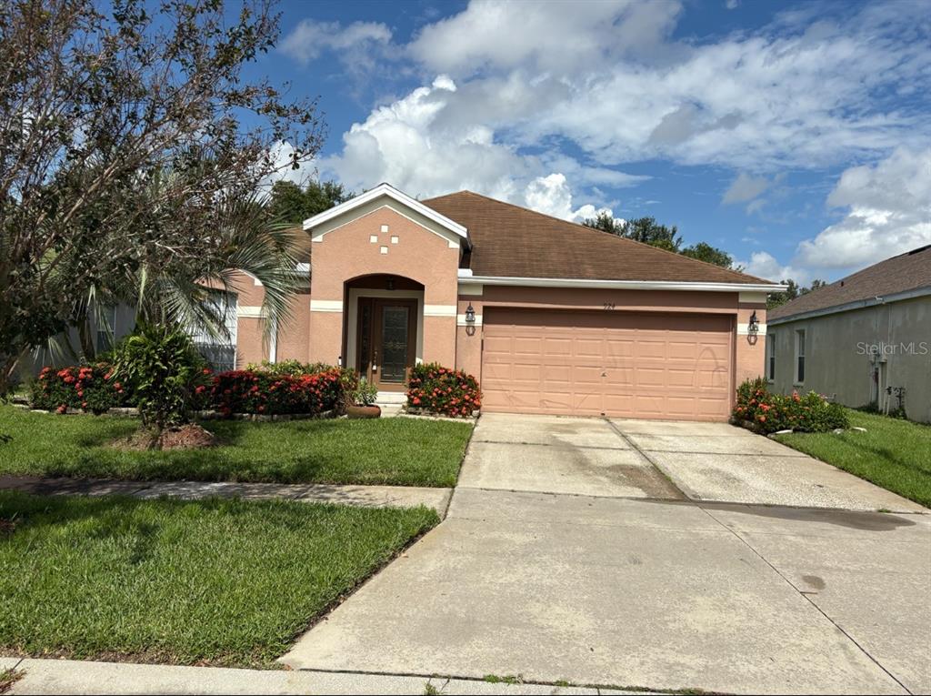 924 RIDGE HAVEN DRIVE