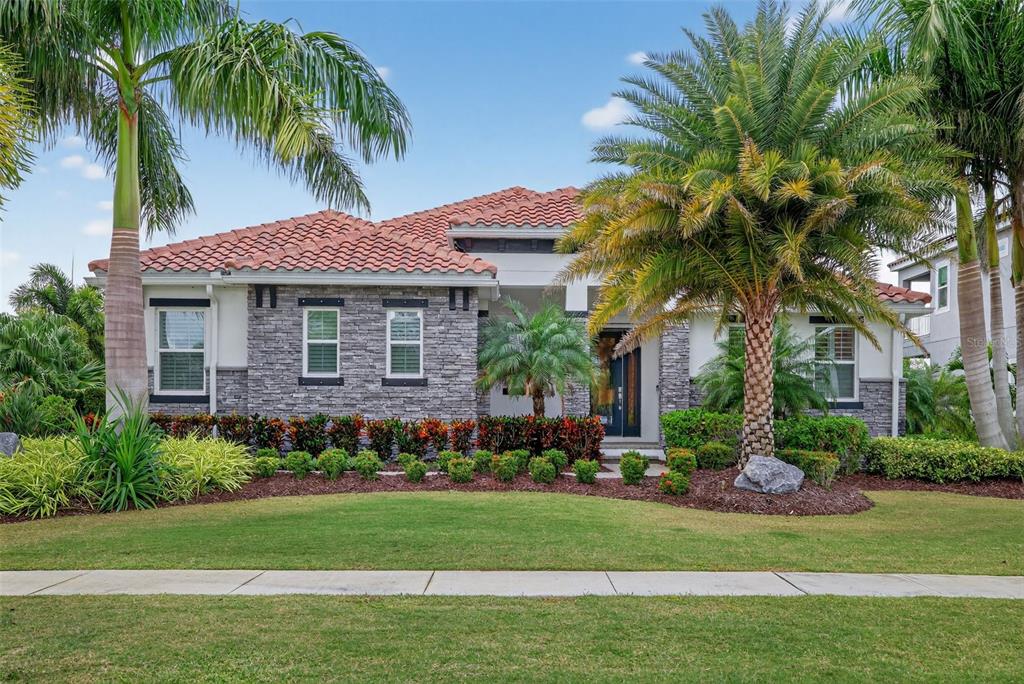830 MANNS HARBOR DRIVE