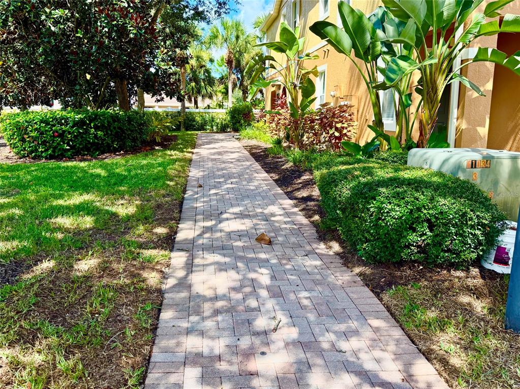 8059 LIMESTONE LANE UNIT 16-101, SARASOTA, FL — photo 5 of 30