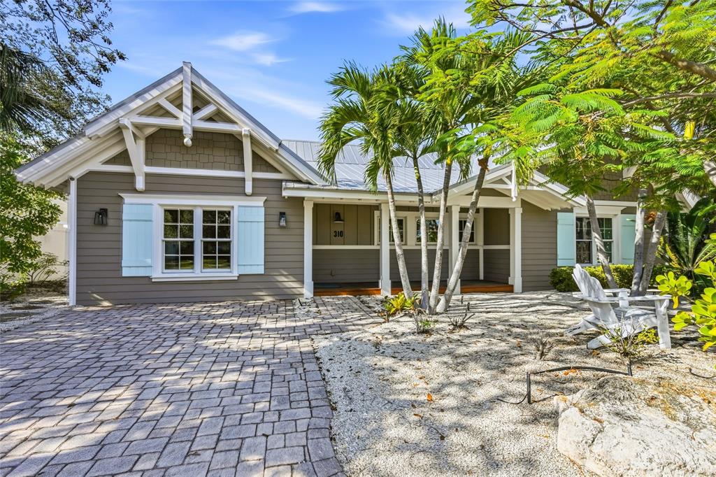 310 PALM AVENUE