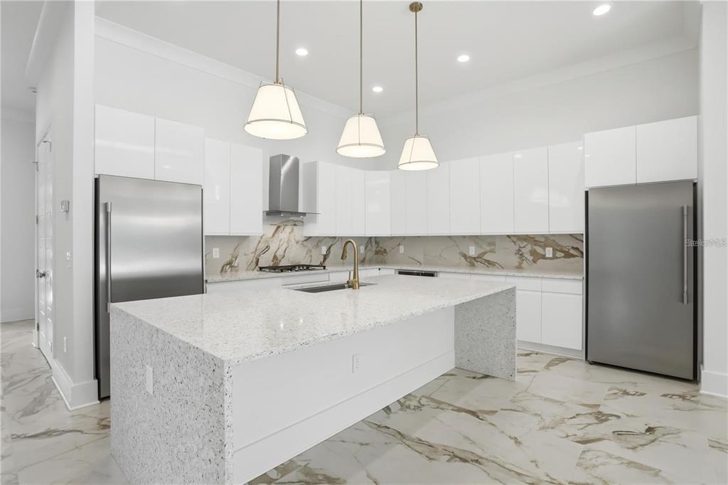 7626 WHITEMARSH WAY, REUNION, FL — photo 3 of 30