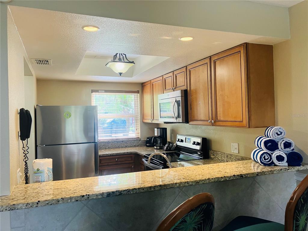 1111 SPACEPORT COURT, KISSIMMEE, FL — photo 4 of 22