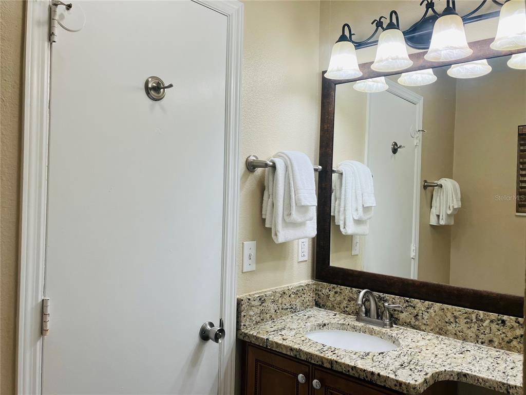 1111 SPACEPORT COURT, KISSIMMEE, FL — photo 5 of 22