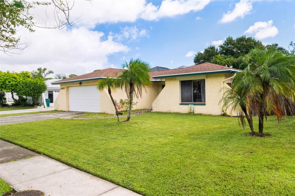 8497 90TH STREET, SEMINOLE, FL — photo 3 of 30