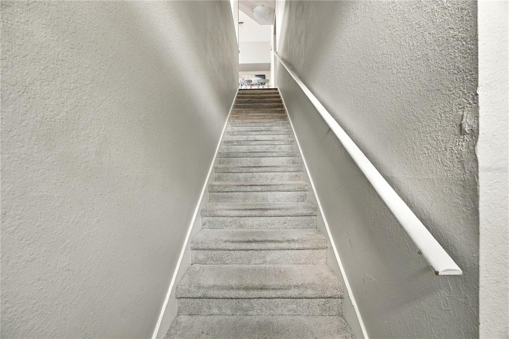 9570 LAKE CHASE ISLAND WAY UNIT 9570, TAMPA, FL — photo 4 of 30