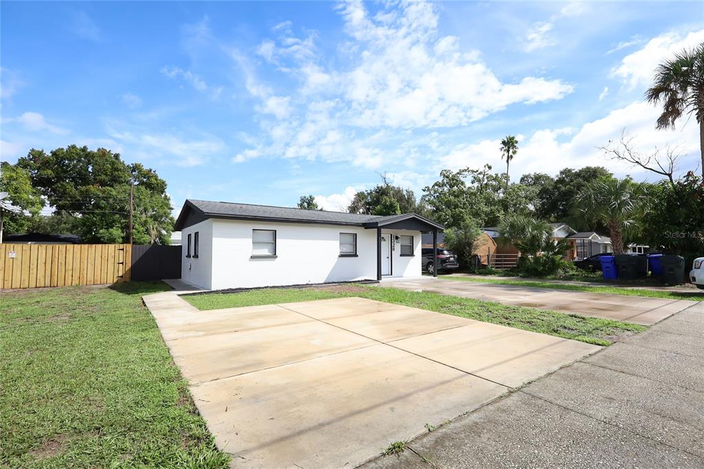 1328 E PARKER STREET, LAKELAND, FL — photo 3 of 30