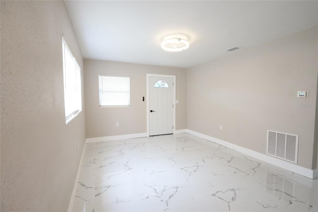 1328 E PARKER STREET, LAKELAND, FL — photo 5 of 30