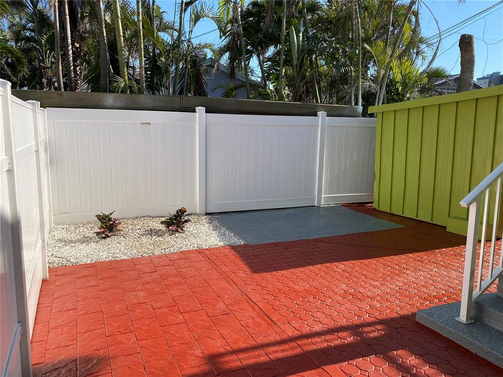7224 1/2 COQUINA WAY UNIT 3, ST PETE BEACH, FL — photo 4 of 21