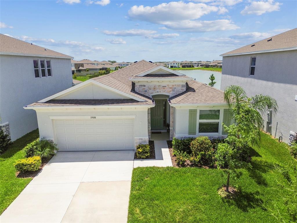 33928 FIELD MAPLE LOOP
