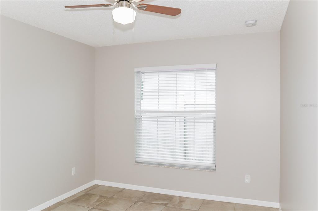 15926 HIDDEN LAKE CIRCLE, CLERMONT, FL — photo 3 of 15