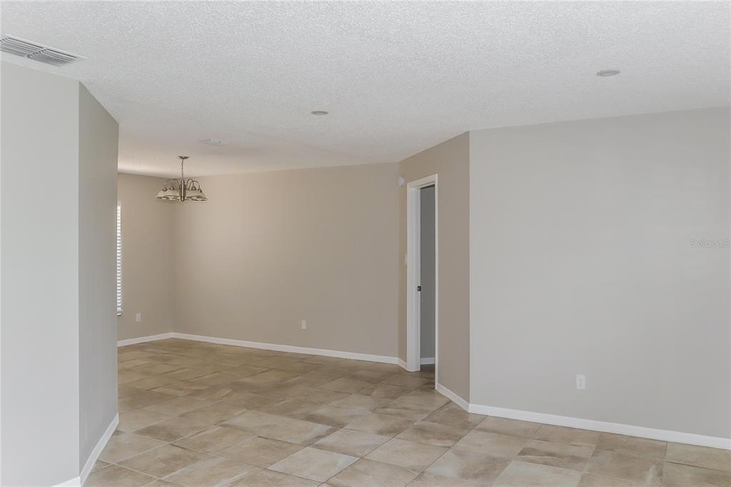15926 HIDDEN LAKE CIRCLE, CLERMONT, FL — photo 5 of 15