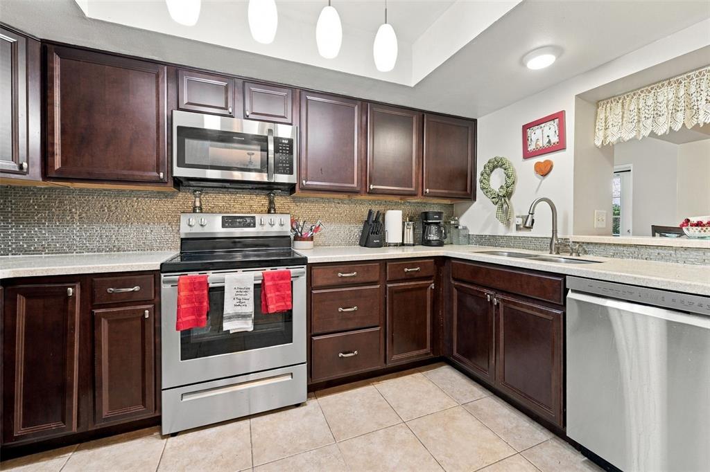 8352 ANNWOOD ROAD UNIT 8352, SEMINOLE, FL — photo 4 of 20