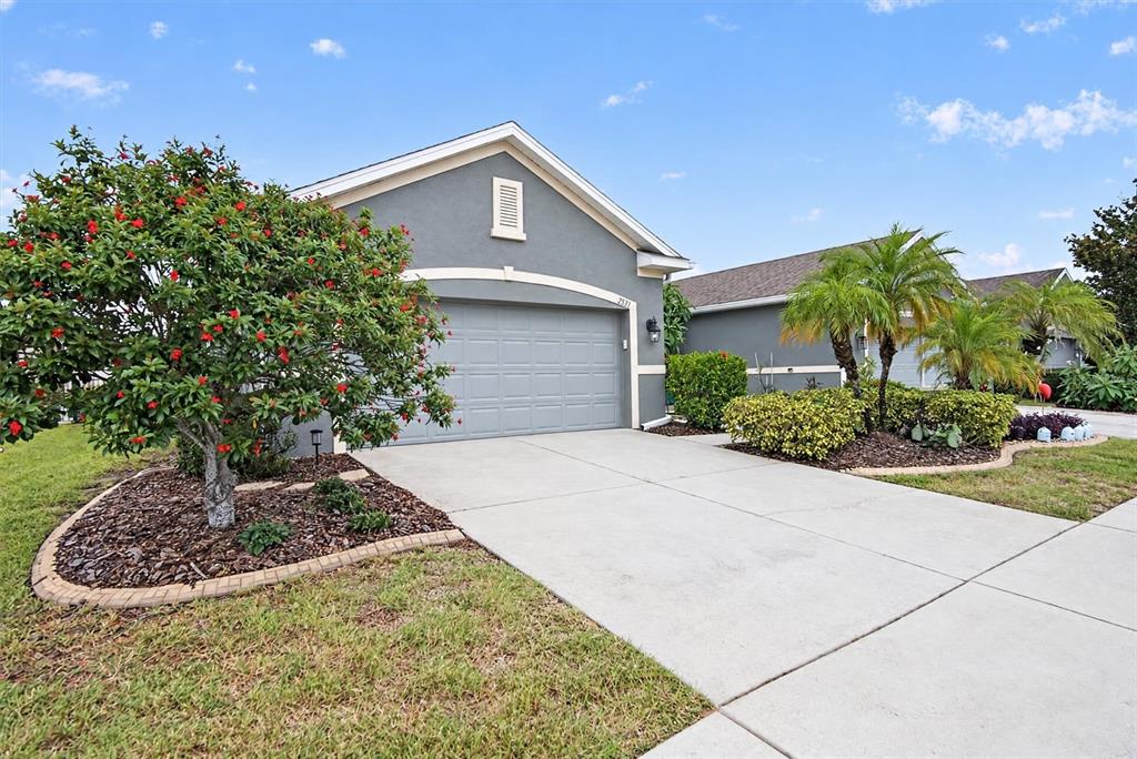 2153 BARRACUDA COURT
