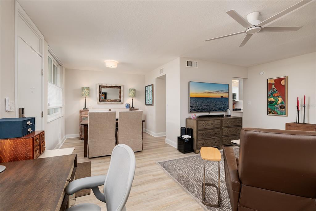 4895 BAY STREET NE UNIT 108, ST PETERSBURG, FL — photo 3 of 22