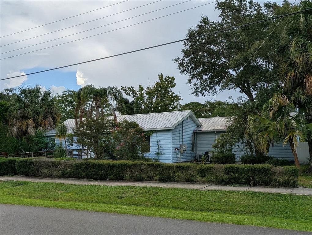 2915 W BALLAST POINT BOULEVARD, TAMPA, FL — photo 2 of 5